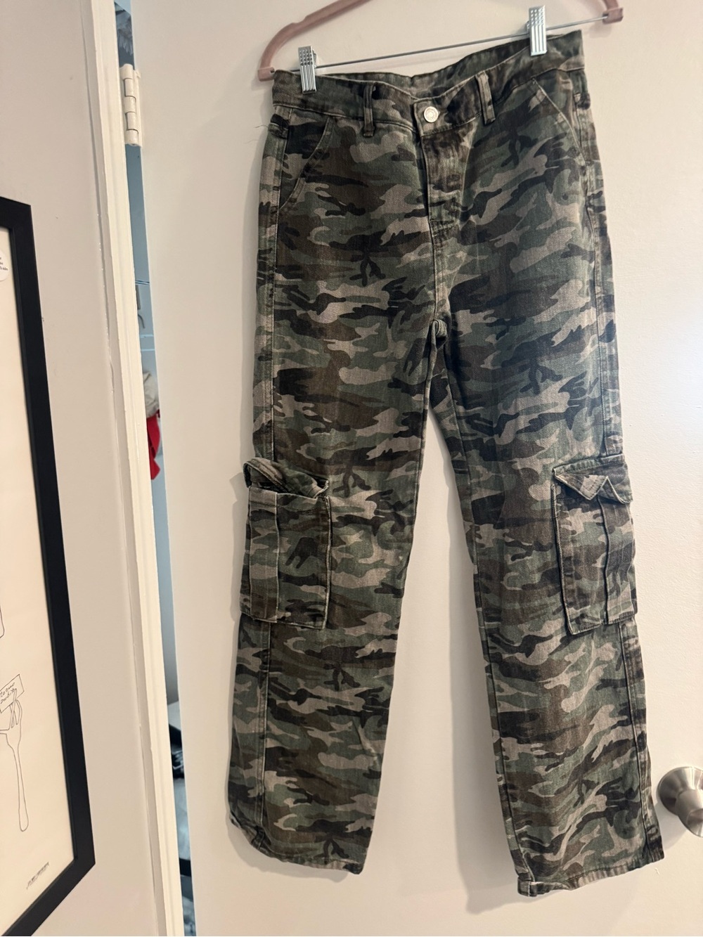 SHEIN Green Camo Cargo Pants Size Small Utility Y2K Streetwear